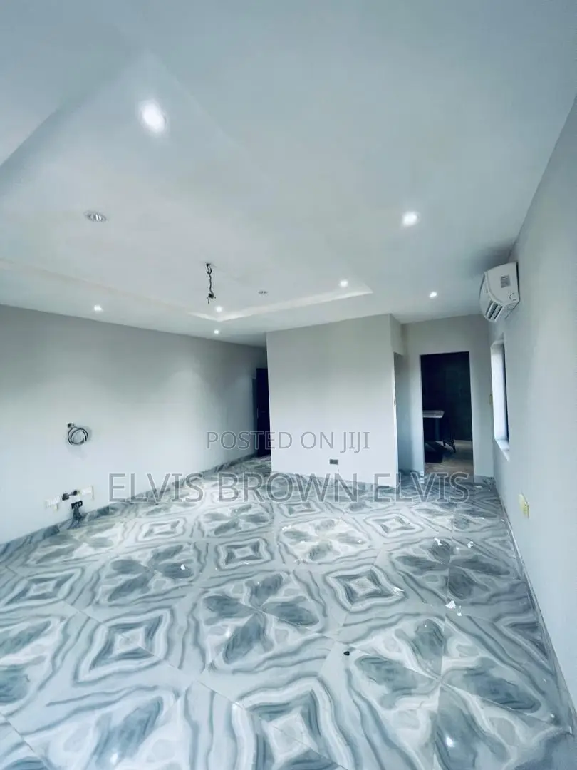 4bdrm House in Botwe Lakesid for sale