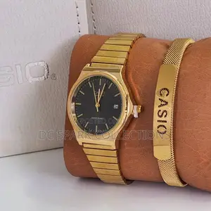 Photo - Classic Casio Stainless Chain Watch