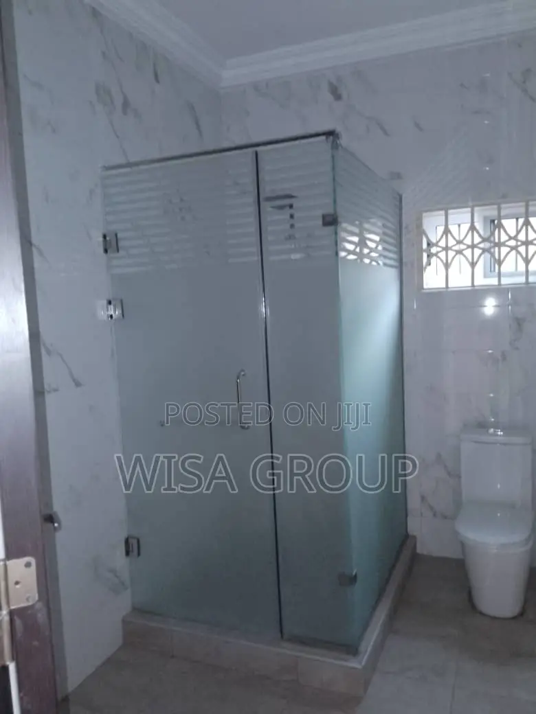 5bdrm Duplex in Wisa Groups, Accra Metropolitan for rent