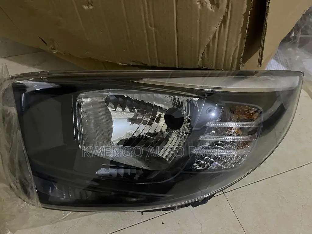 Kia Picanto 2017 2018 2019 Headlight