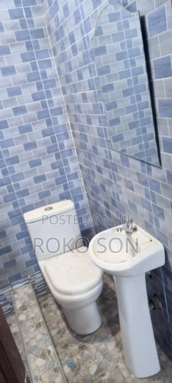 2bdrm Apartment in Dr Roko, Ofankor for rent