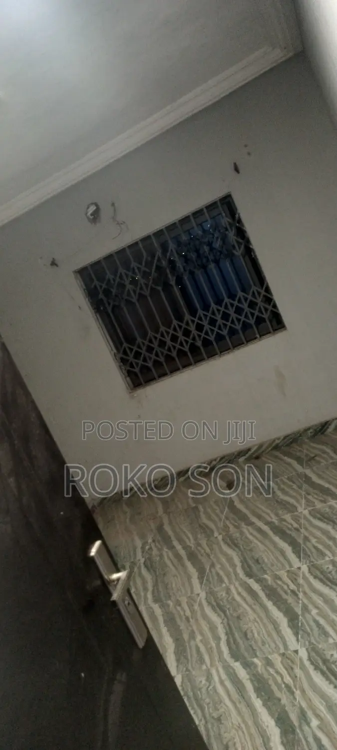 2bdrm Apartment in Dr Roko, Ofankor for rent