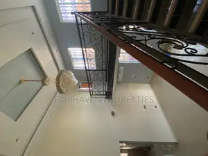 3bdrm House in East Airport, Mahama for rent