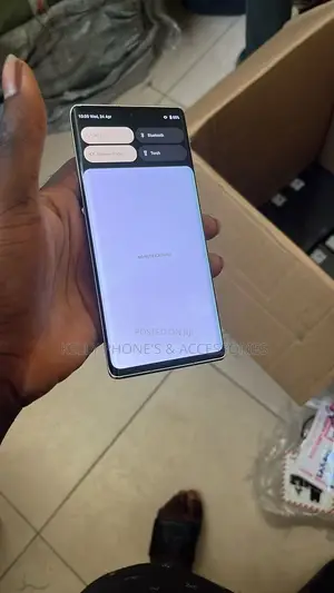 New Sharp Aquos R7 256 GB Black