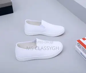 Non-Slip Casual Shoes Light and Comfortable Beauty Cloth Sho