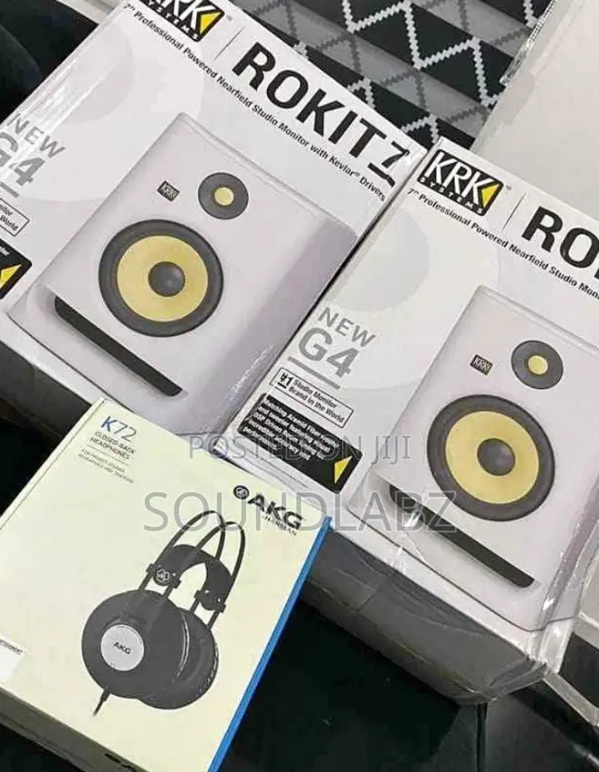 KRK Rokit7g4 KRK 7inchs Powered Monitor,Black