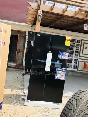 Side by Side Black Nasco Nassb2-64s Fridge