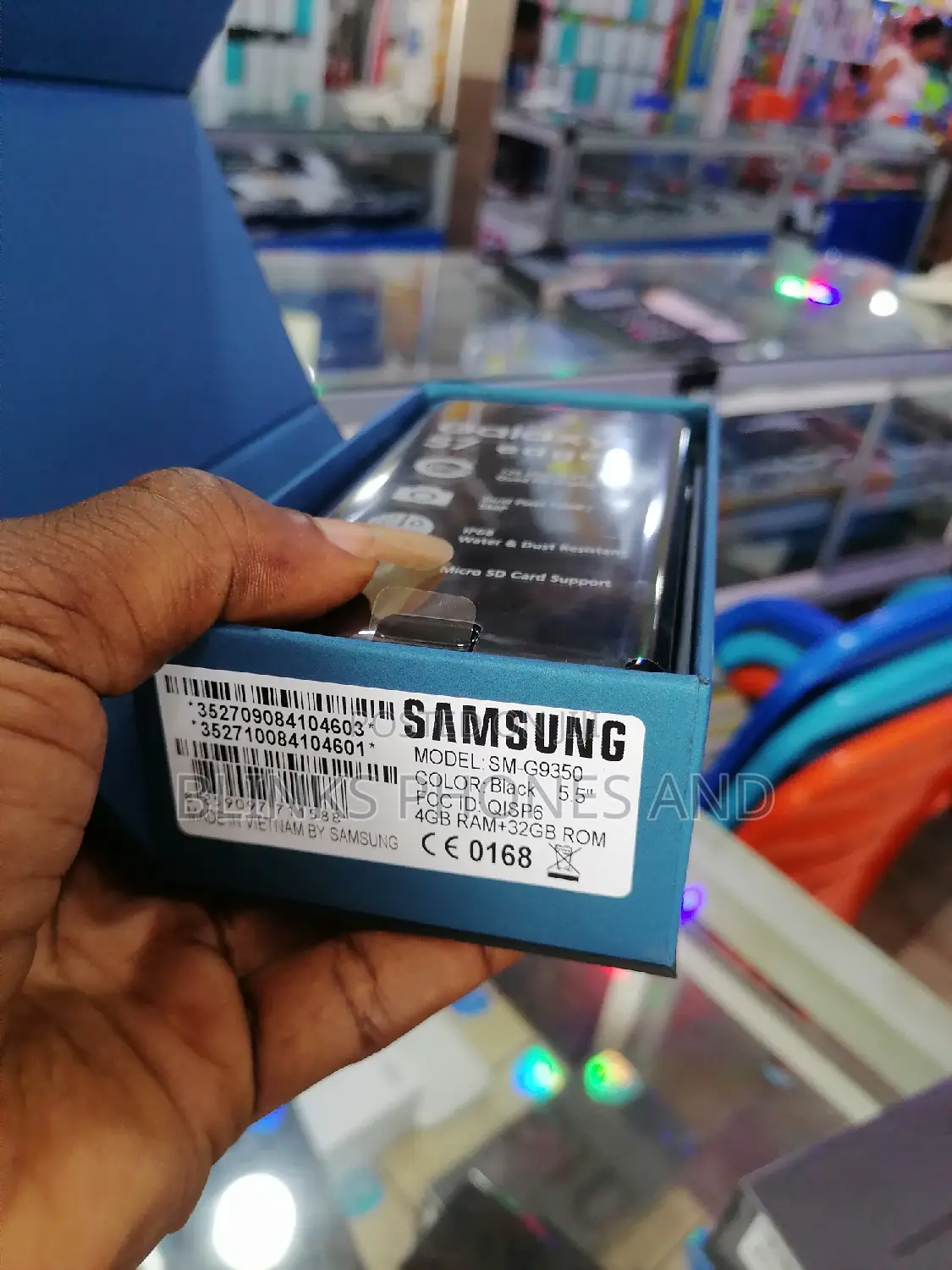 New Samsung Galaxy S7 edge 32 GB Black