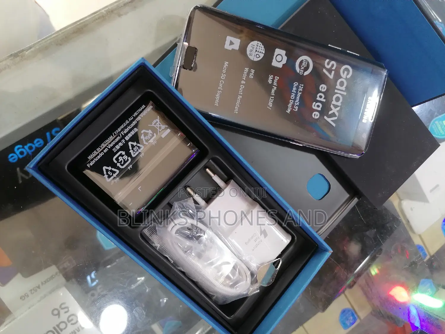 New Samsung Galaxy S7 edge 32 GB Black