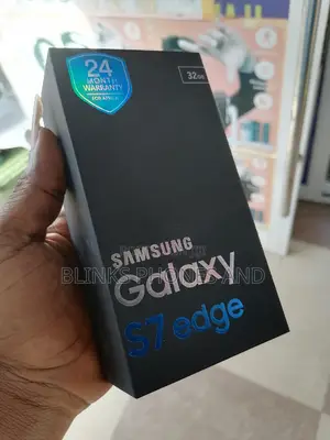 New Samsung Galaxy S7 edge 32 GB Black