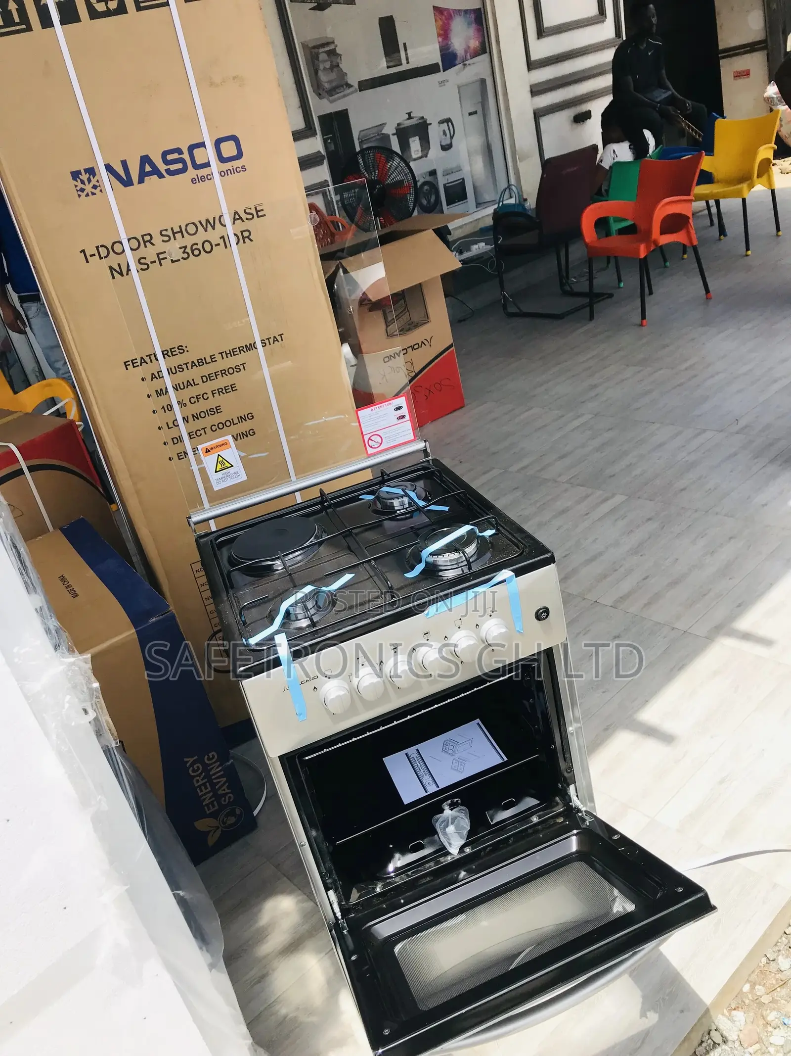 Gray Oven With Grill Volcano 3 Gas 1 Electric 50x50