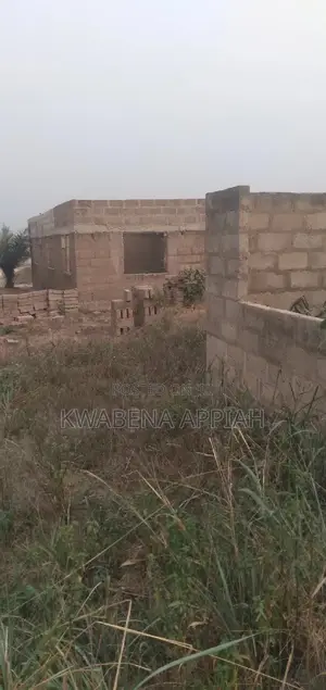 5bdrm House in Mark Estate At, Kumasi Metropolitan for sale