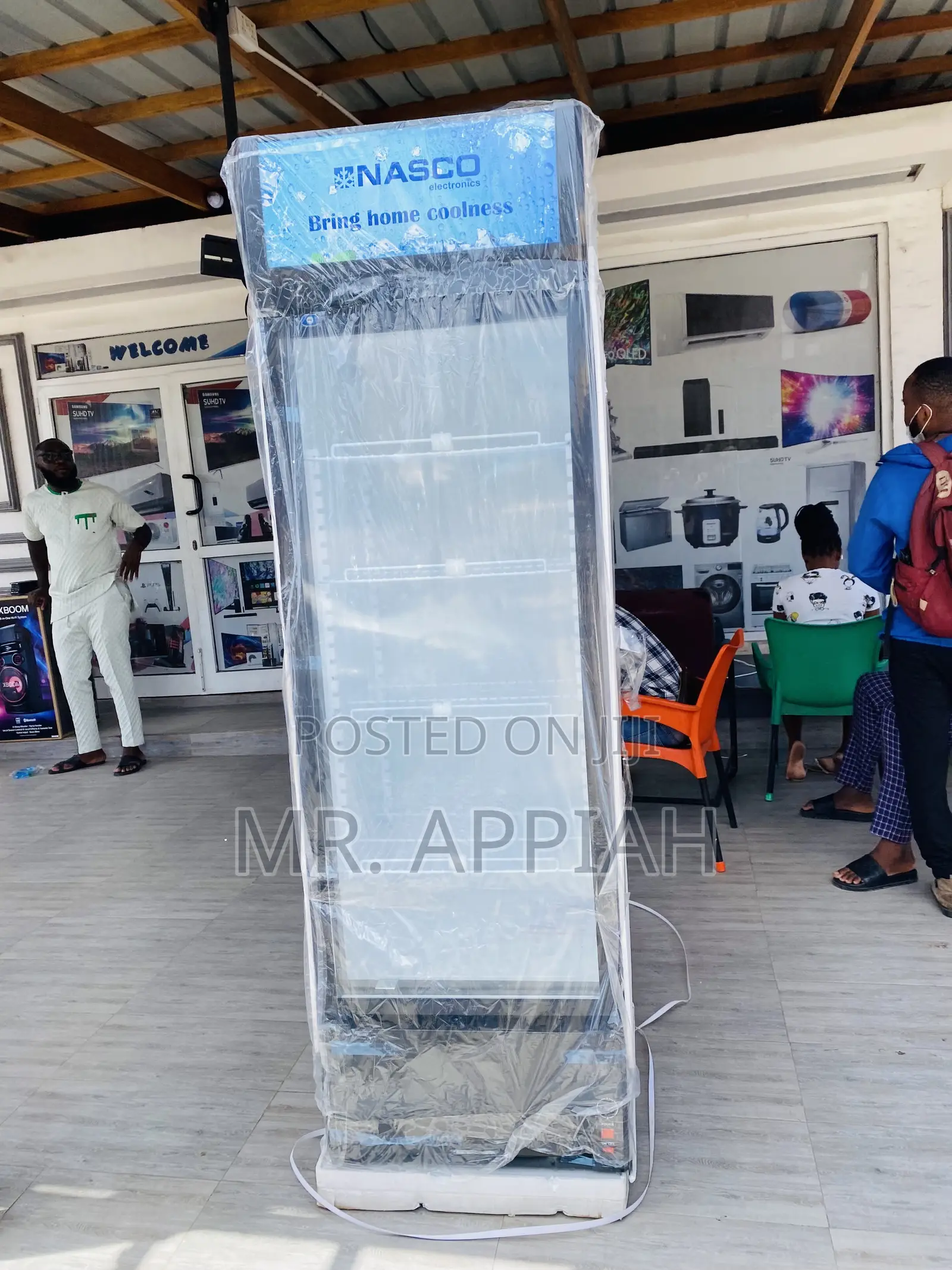 Classic Design Nasco Nasfl360-1dr Display Fridge.