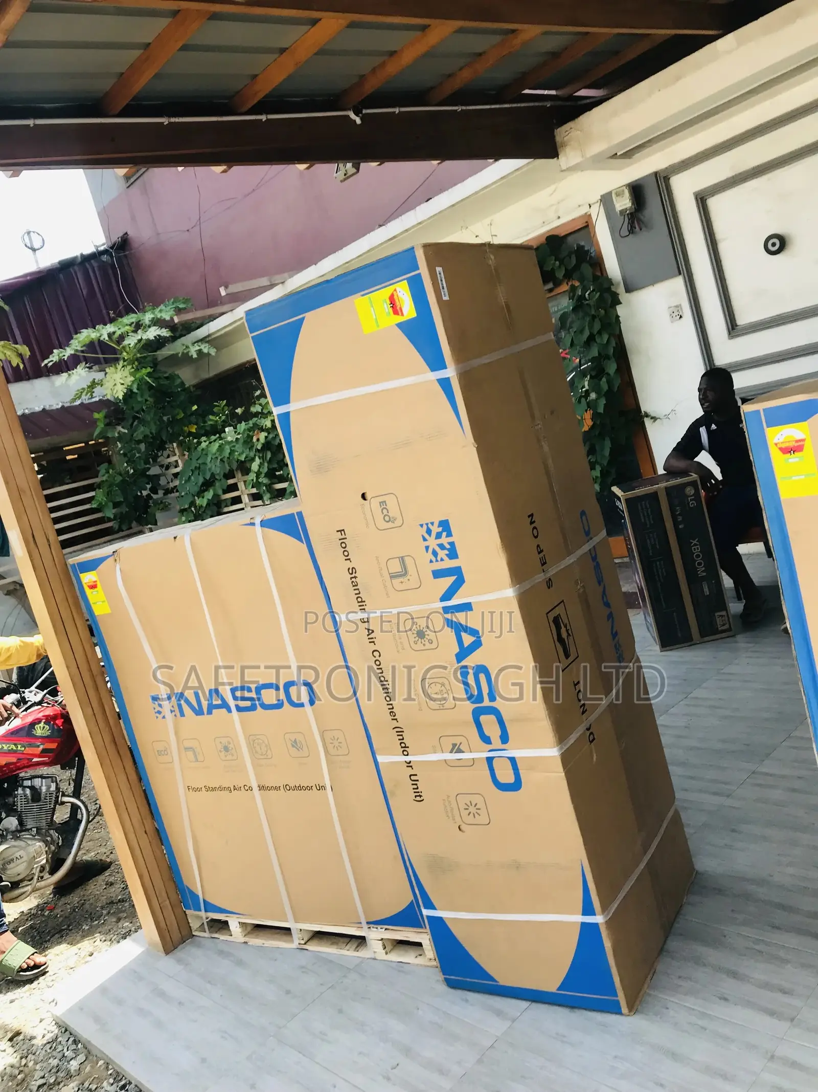Split R410 Gas Nasco Standing Floor Airconditioner 5.0hp