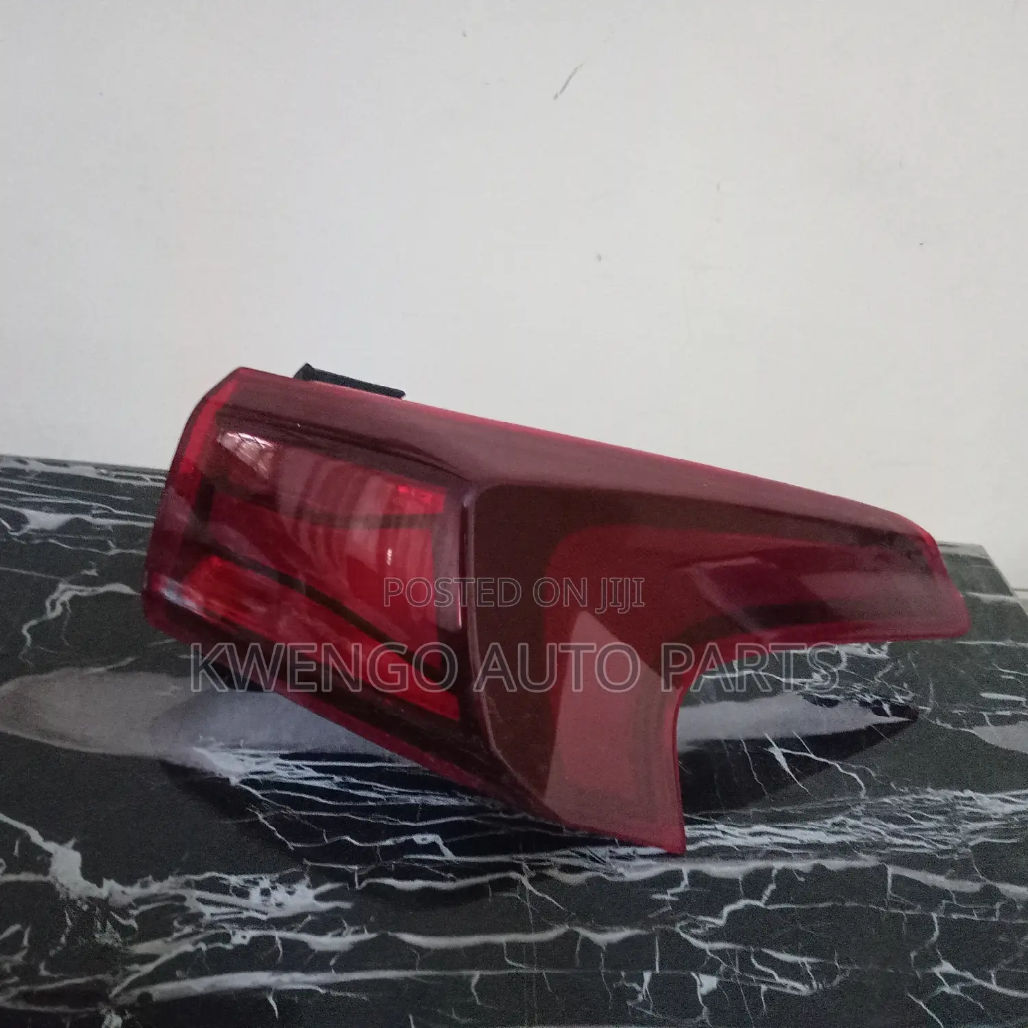 Hyundia Santafe 2020 Taillight