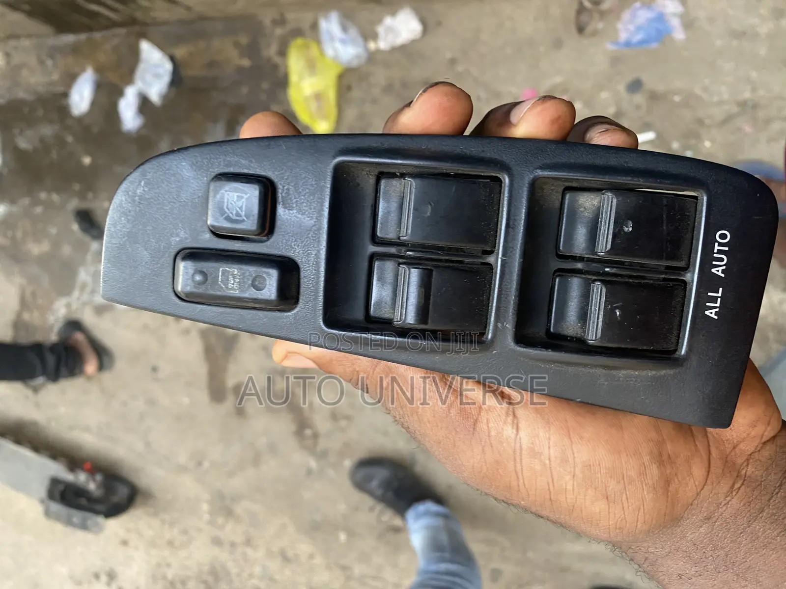 Toyota Avensis 2005 to 2008 Master Switch Available