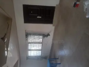 3bdrm Mansion in De-Icons Real Estate, Awutu Senya East Municipal