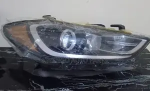 Elantra Headlight 2017 2018 (Left And Right)