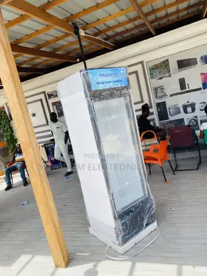 Quality Yet Affordable Nasco Nasfl360-1dr Display Fridge.