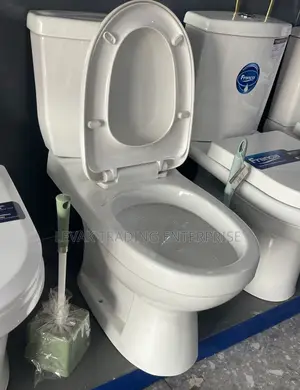 Two Pieces Water Closet, Ceramic British Toilet Seat