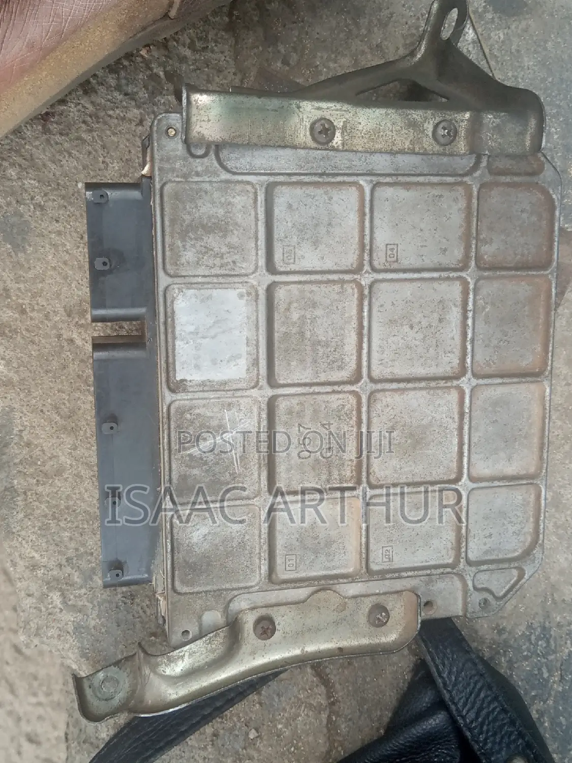 Car Key Cutting and Programming Services