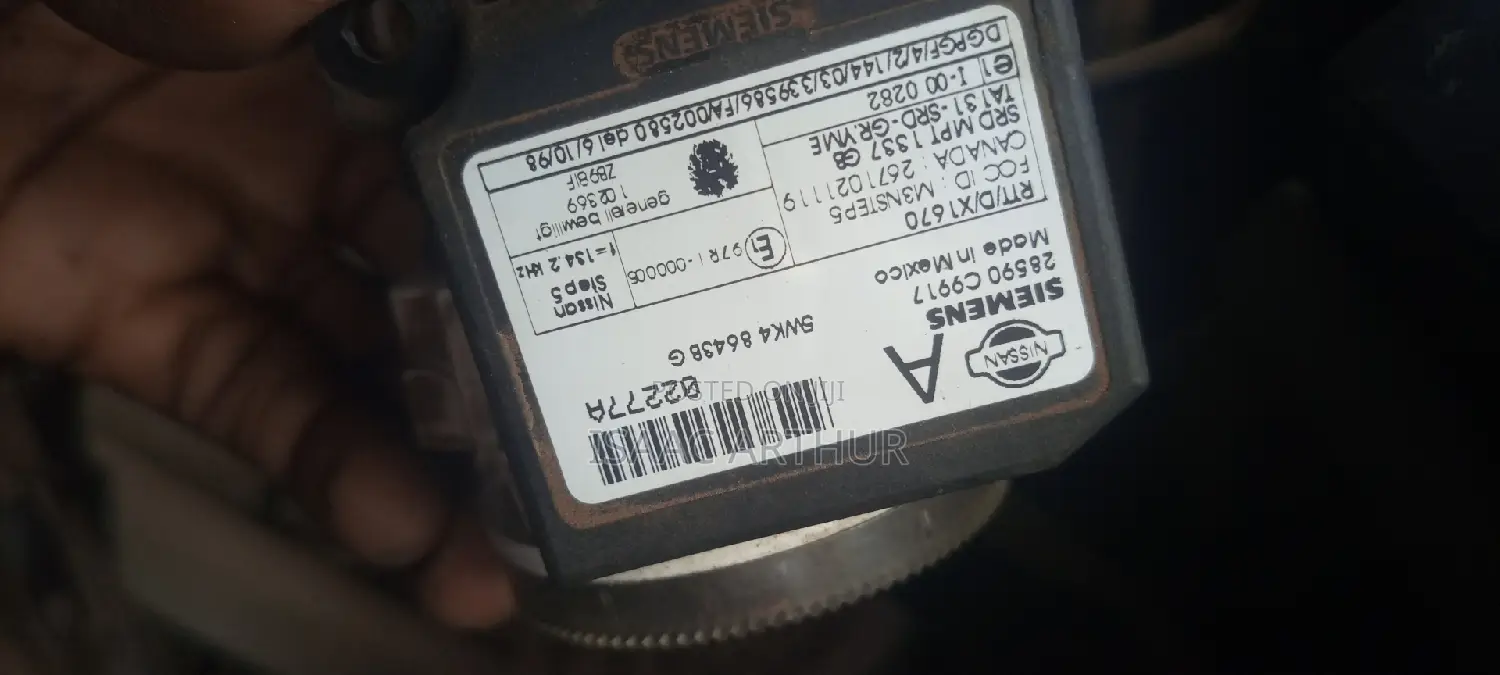 Car Key Cutting and Programming Services