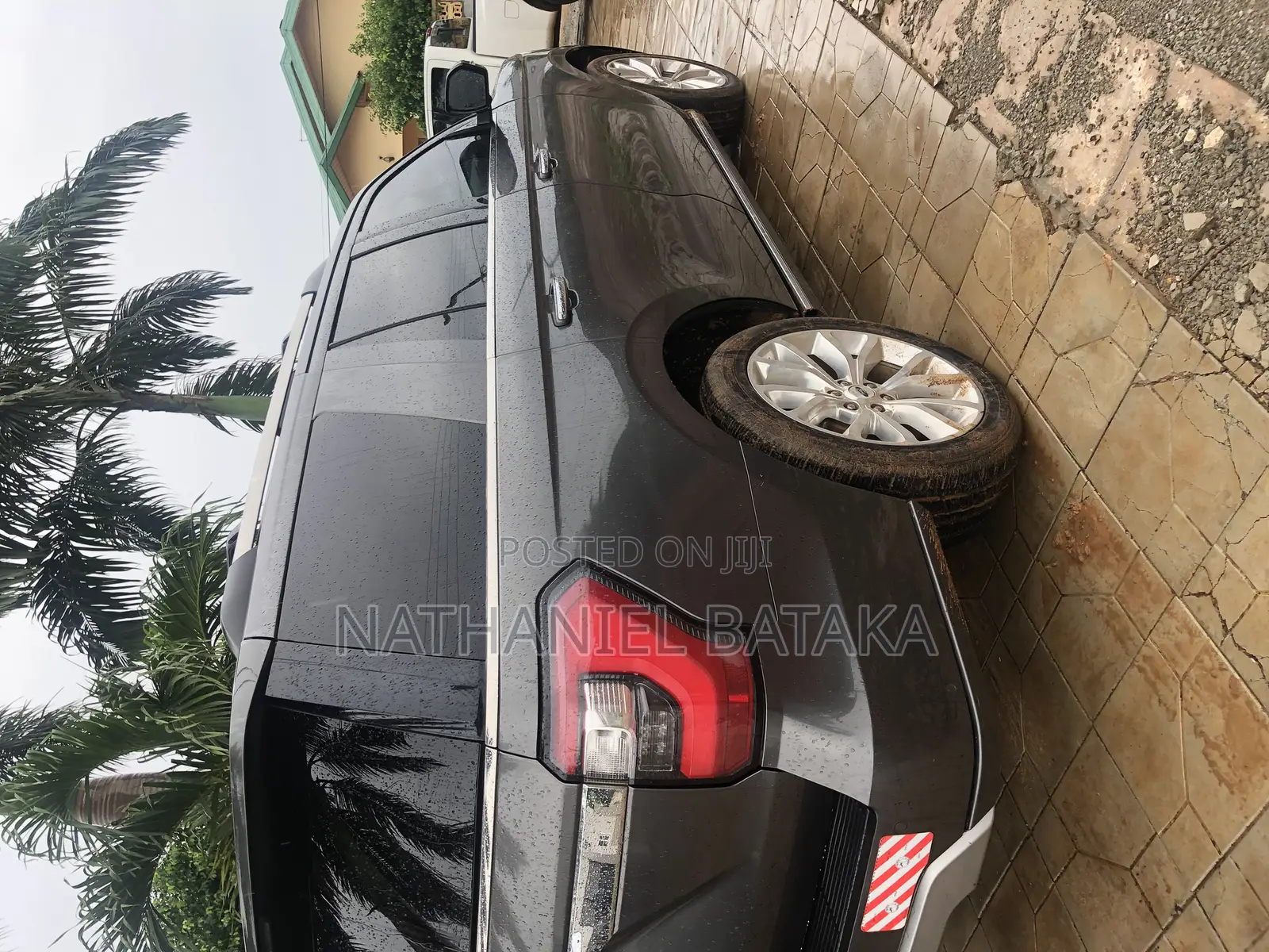 SUV Car Rental Services for Ur Comfort and Safety