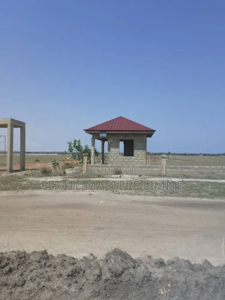 Free Package on Land Purchase at Potsin