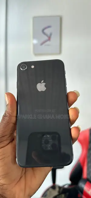 Apple iPhone 8 64 GB Black