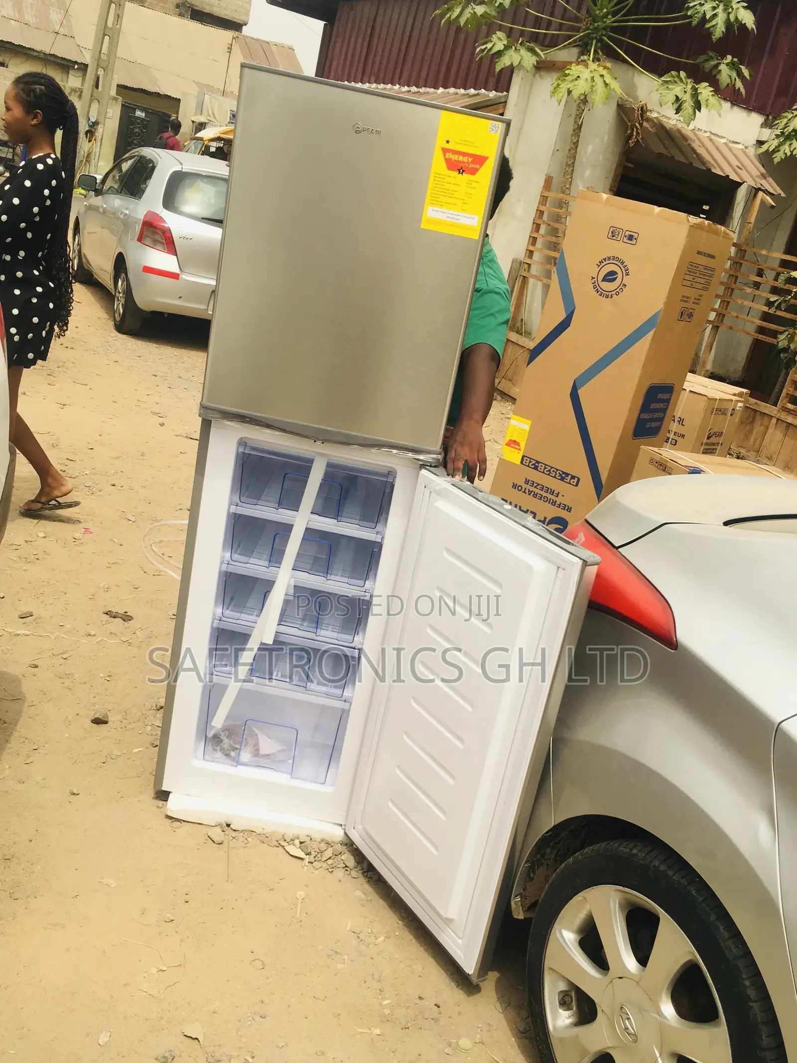 Doubledoor Bottomfreezer PF-352-2B Pearl Fridge