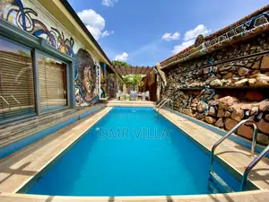 3bdrm With Pool Villa