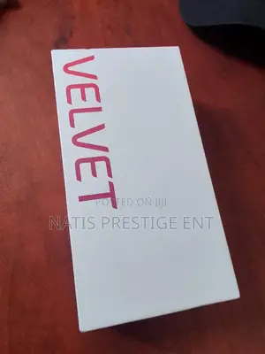 New LG Velvet 5G 128 GB Black