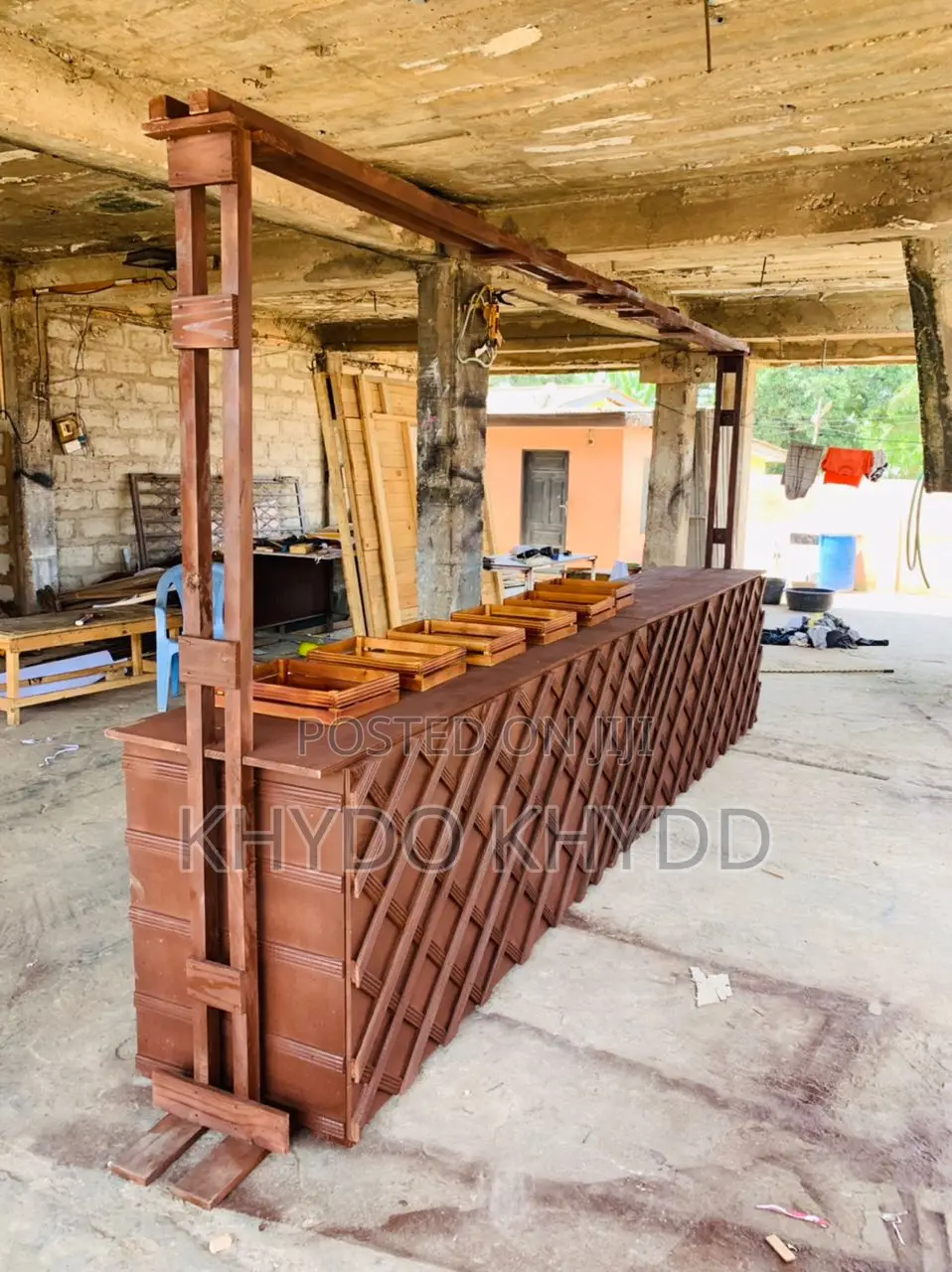 Local Bar Table (Foldable Table)