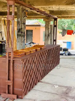 Local Bar Table (Foldable Table)