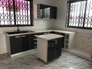 3bdrm Duplex in Ashongman Estate for rent