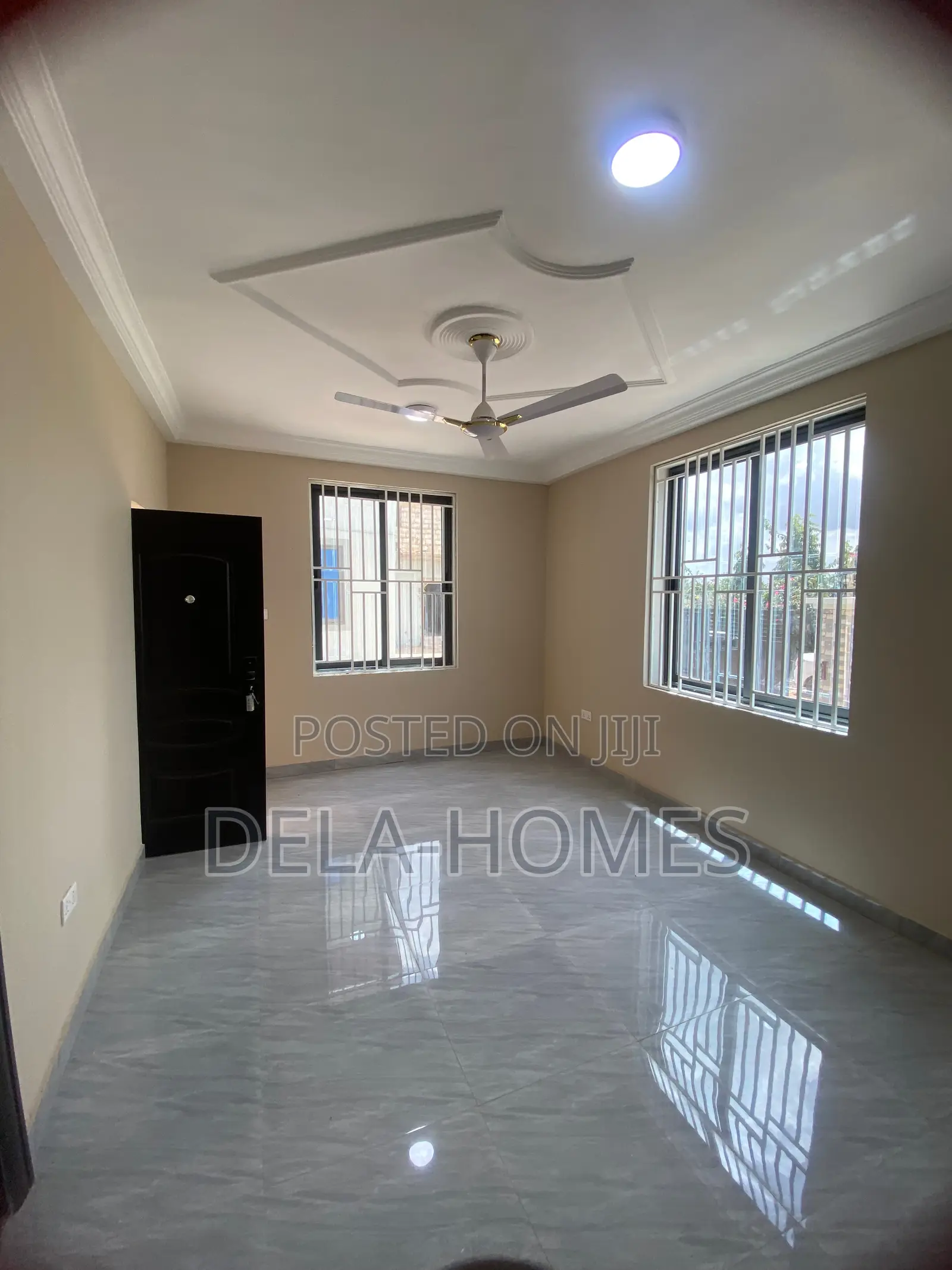 Newly Built Chamber N Hall Sc for Rent at Pantang