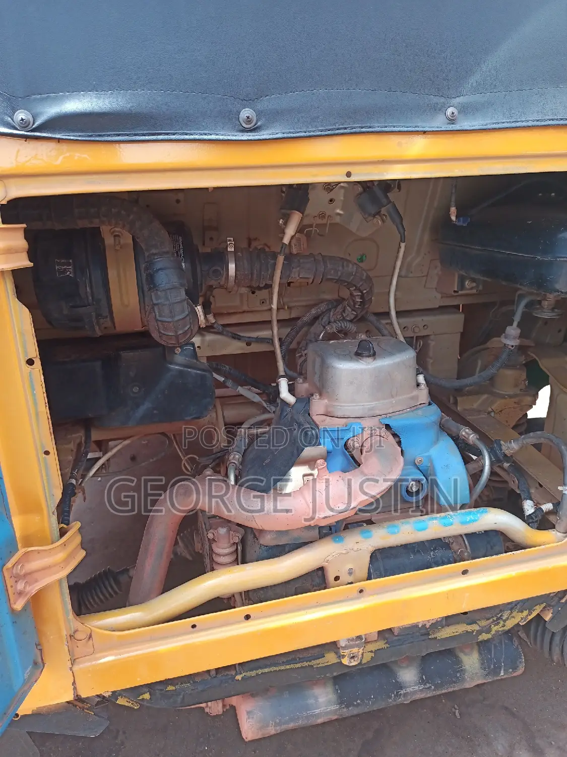 Bajaj RE 2022 Yellow