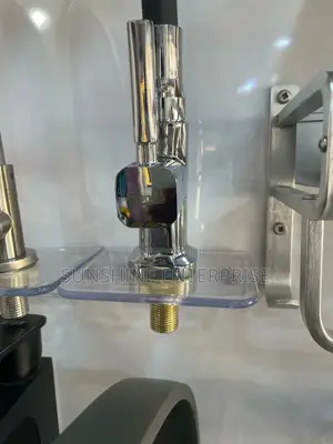 Solid Flexible Kitchen Sink Tap