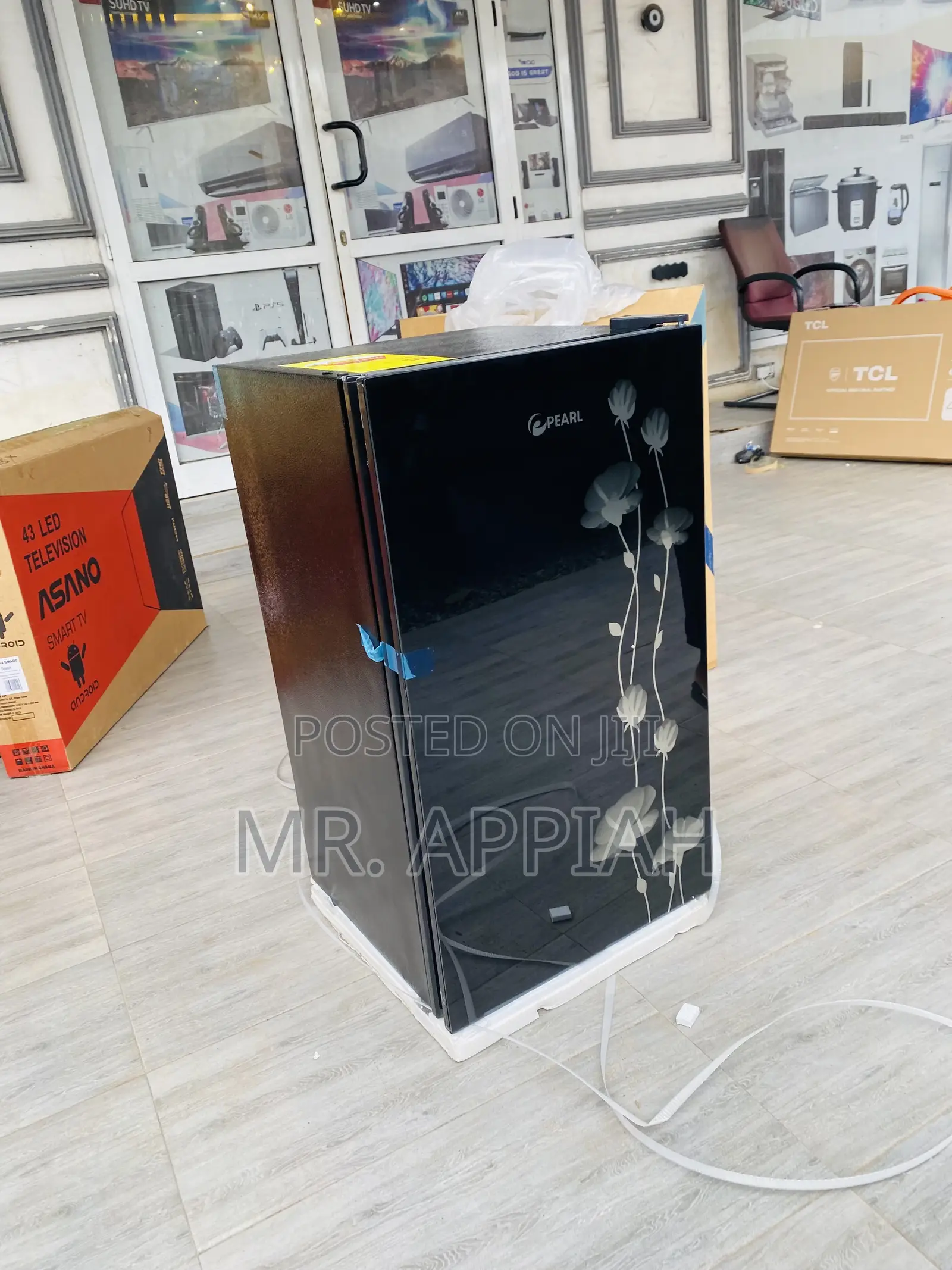 Shop Pearl Single Door Table Top Refrigerator(Black).
