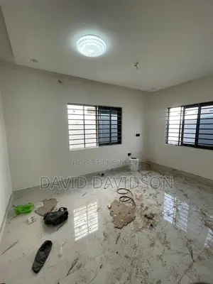2bdrm Mansion in Executive Newly, Tema Metropolitan for sale