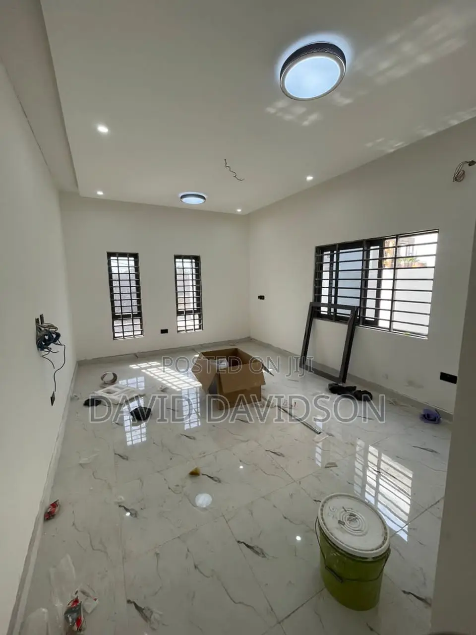 2bdrm Mansion in Executive Newly, Tema Metropolitan for sale