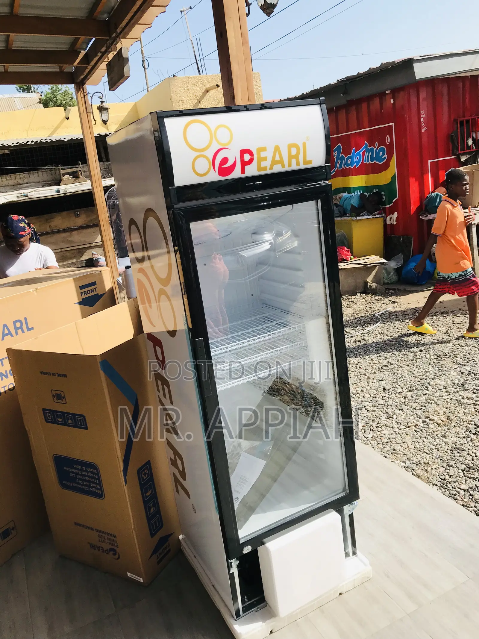 Shop Quality Pearl PVC 316-2b Single Door Display Fridge.