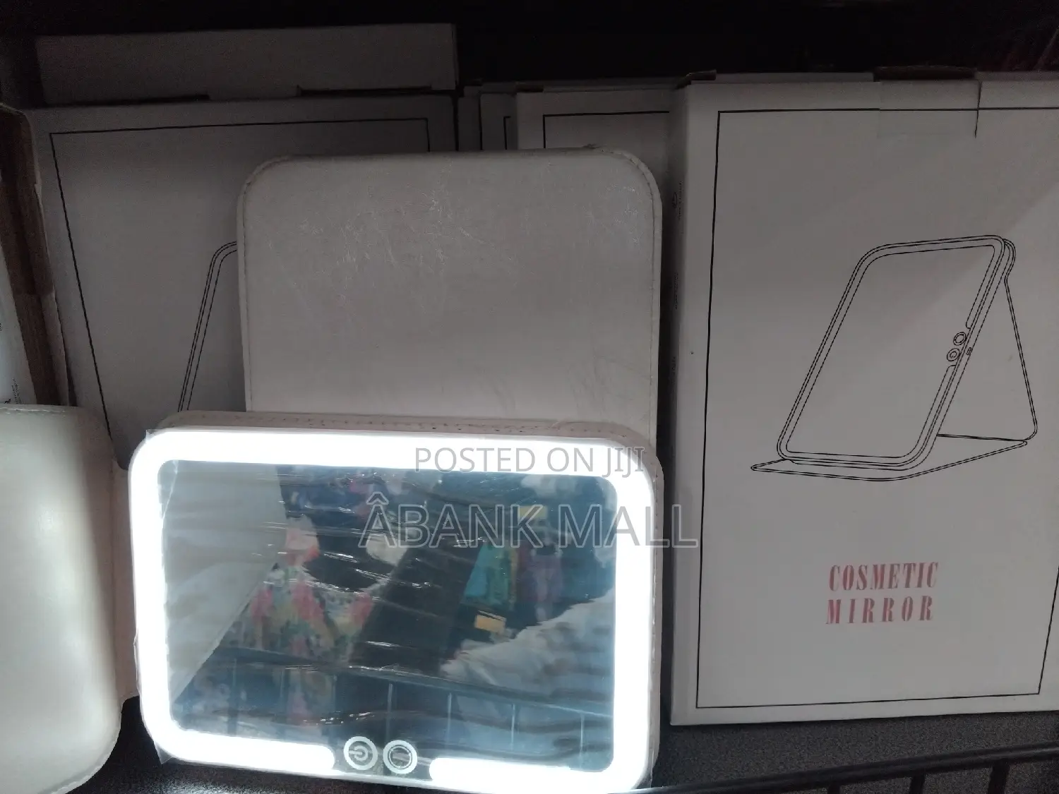 Rechargeable Cosmetic Mirror