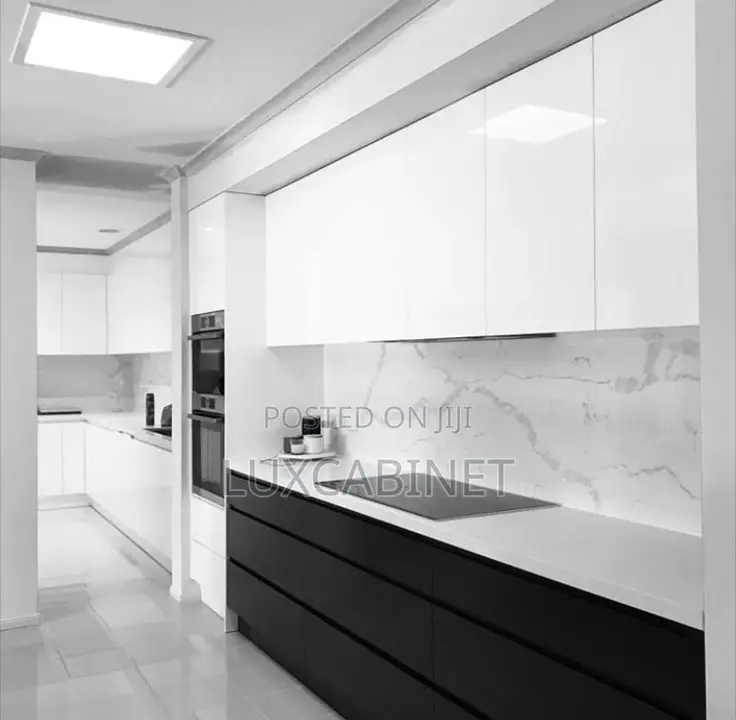 Modern Kitchen Cabinets With Marble Countertops