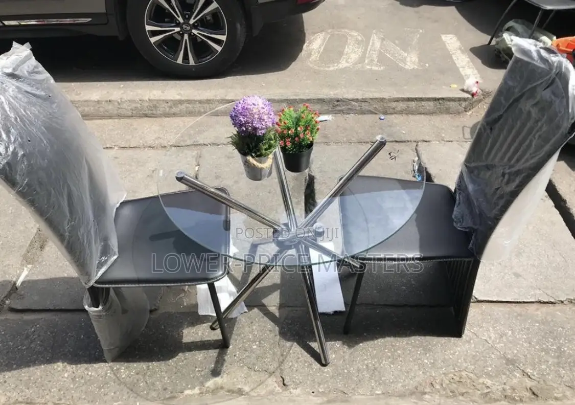 2 Chair Modern Waiting / Dining Table Set