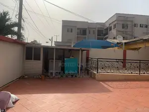 3bdrm House in Adjiriganor for rent