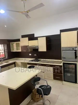 3bdrm House in Adjiriganor for rent