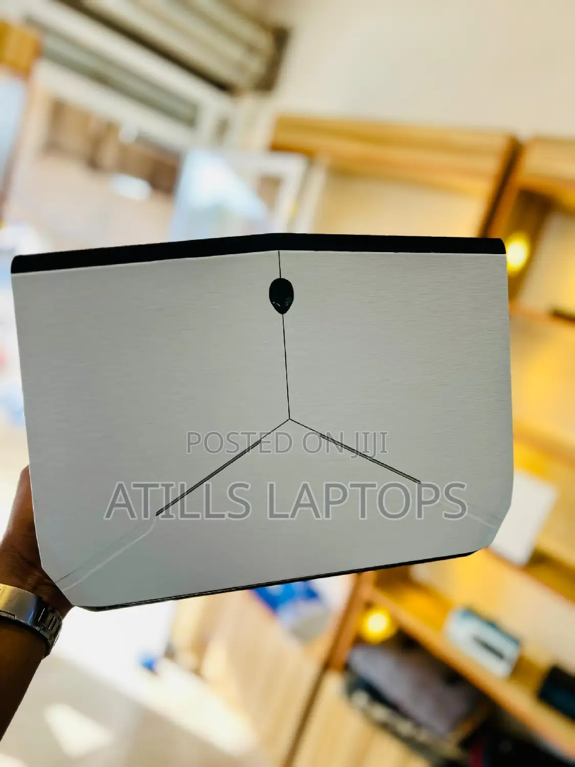 Laptop Dell Alienware 13 12GB Intel Core I5 SSHD (Hybrid) 1T