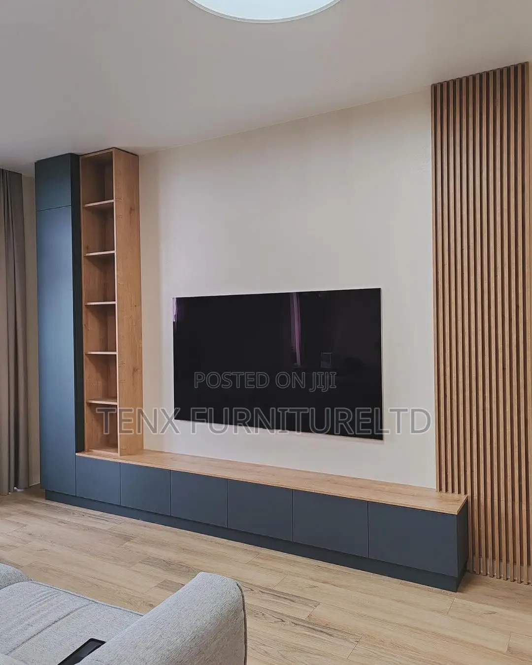 Tv Unit With Open / Close Shelves