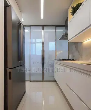 Kitchen Cabinet (Built Inn)